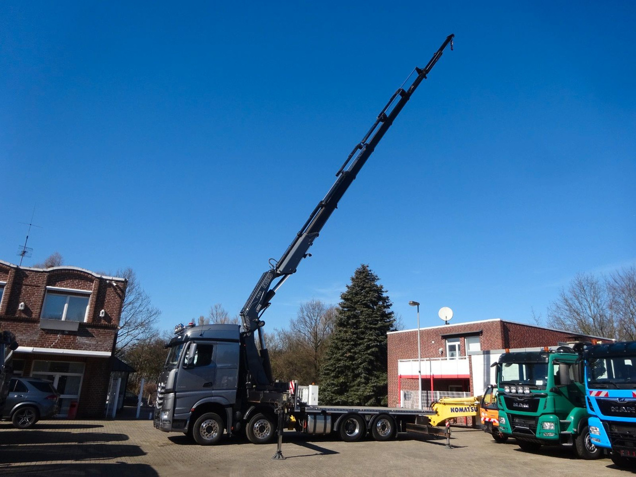 Mercedes-Benz 3453 Plattform + Fassi F820 Kran 8x2 Mercedes-Benz 3453 FASSI F820 Kran 8x Hydr. Ausschub - 크레인 트럭, 드롭사이드/ 플랫베드 트럭 : 사진 3 Mercedes-Benz 3453 Plattform + Fassi F820 Kran 8x2 Mercedes-Benz 3453 FASSI F820 Kran 8x Hydr. Ausschub - 크레인 트럭, 드롭사이드/ 플랫베드 트럭 : 사진 3