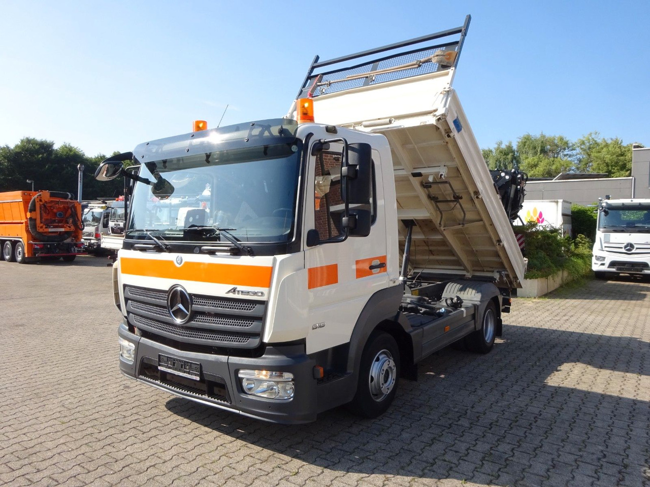 Mercedes-Benz 818 Atego MEILLER 3Skipper 4x2 - 덤프트럭 : 사진 1 Mercedes-Benz 818 Atego MEILLER 3Skipper 4x2 - 덤프트럭 : 사진 1
