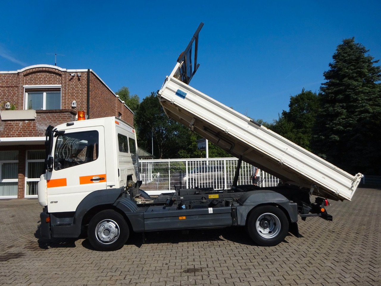 Mercedes-Benz 818 Atego MEILLER 3Skipper 4x2 - 덤프트럭 : 사진 3 Mercedes-Benz 818 Atego MEILLER 3Skipper 4x2 - 덤프트럭 : 사진 3