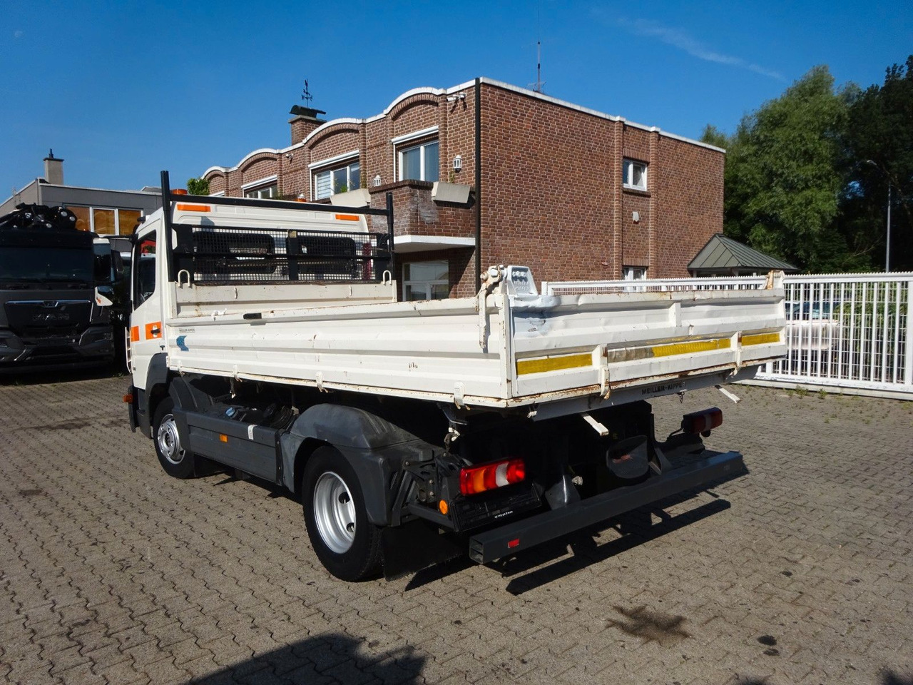 Mercedes-Benz 818 Atego MEILLER 3Skipper 4x2 - 덤프트럭 : 사진 5 Mercedes-Benz 818 Atego MEILLER 3Skipper 4x2 - 덤프트럭 : 사진 5