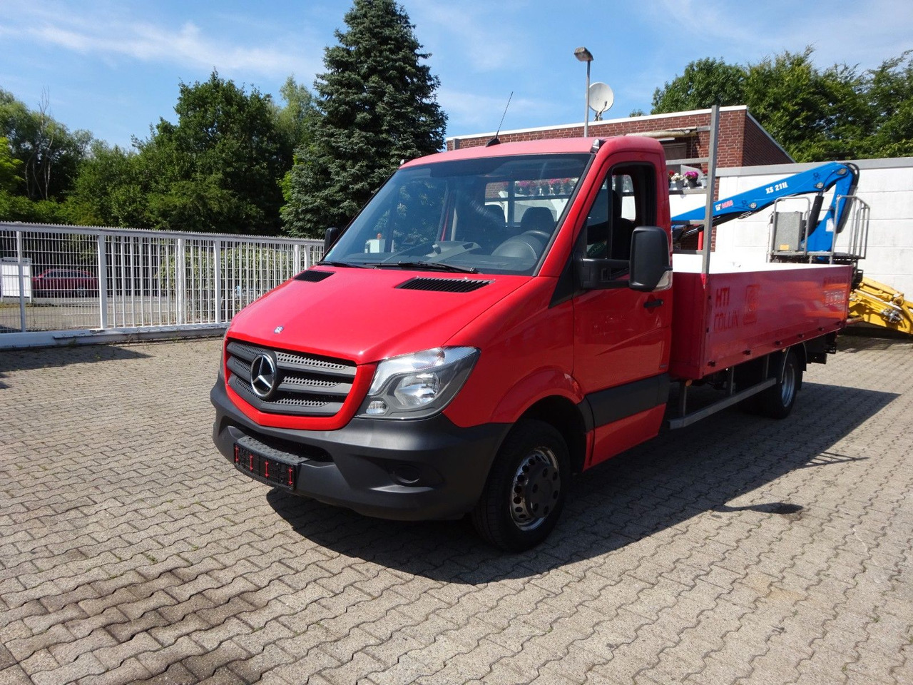 Mercedes-Benz Sprinter Pritsche 519CDI Bluetec 4x2 - 플랫베드 밴 : 사진 1 Mercedes-Benz Sprinter Pritsche 519CDI Bluetec 4x2 - 플랫베드 밴 : 사진 1