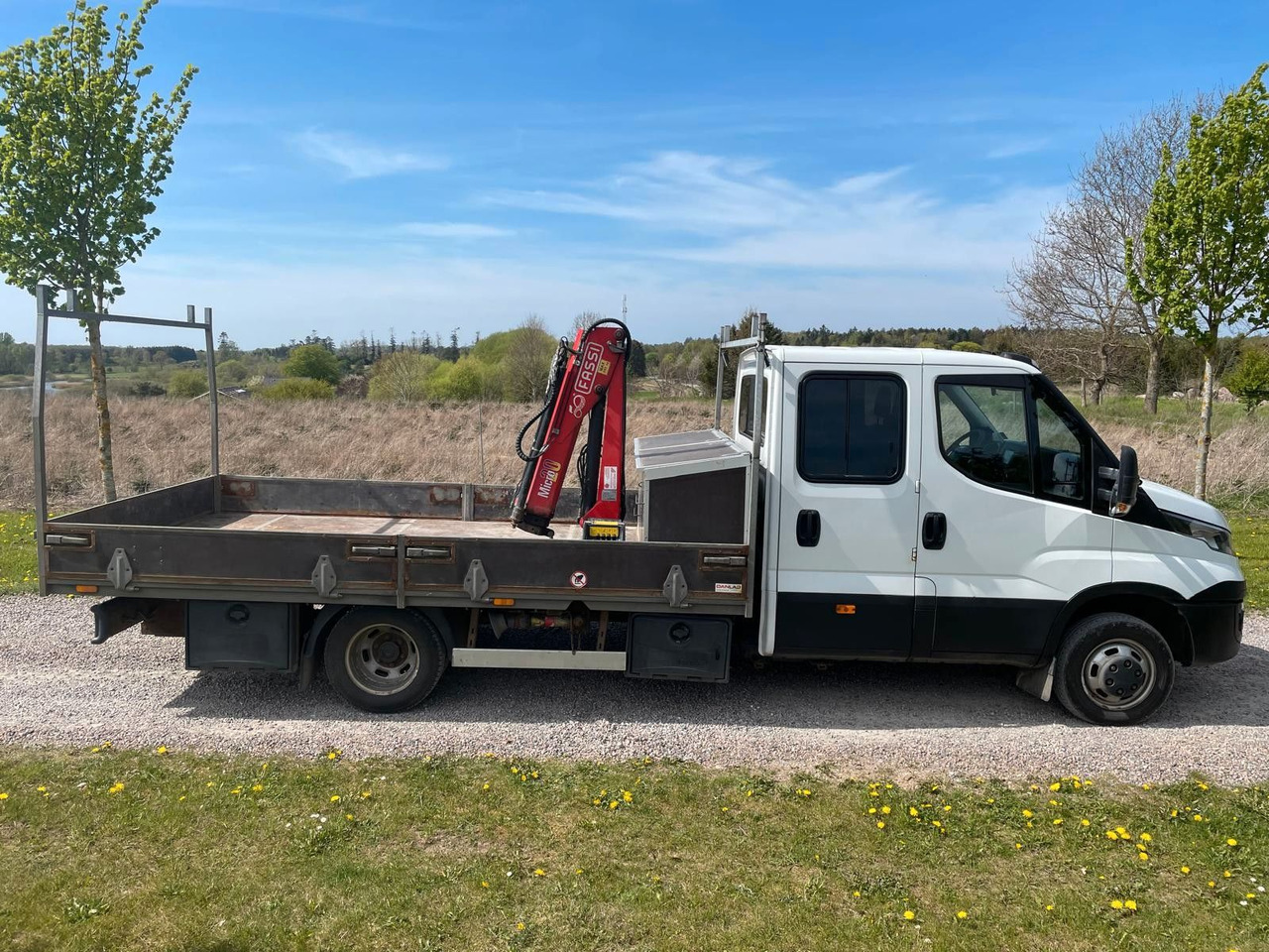 플랫베드 밴, 콤비 밴 Iveco Daily 3.0 Fahrgestell Doppelkabine 50 C *Crane* : 사진 7