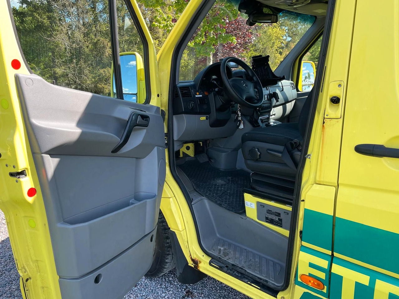 리스  Mercedes-Benz Sprinter II Kasten 316 CDI Aut Ambulance* Mercedes-Benz Sprinter II Kasten 316 CDI Aut Ambulance* : 사진 11