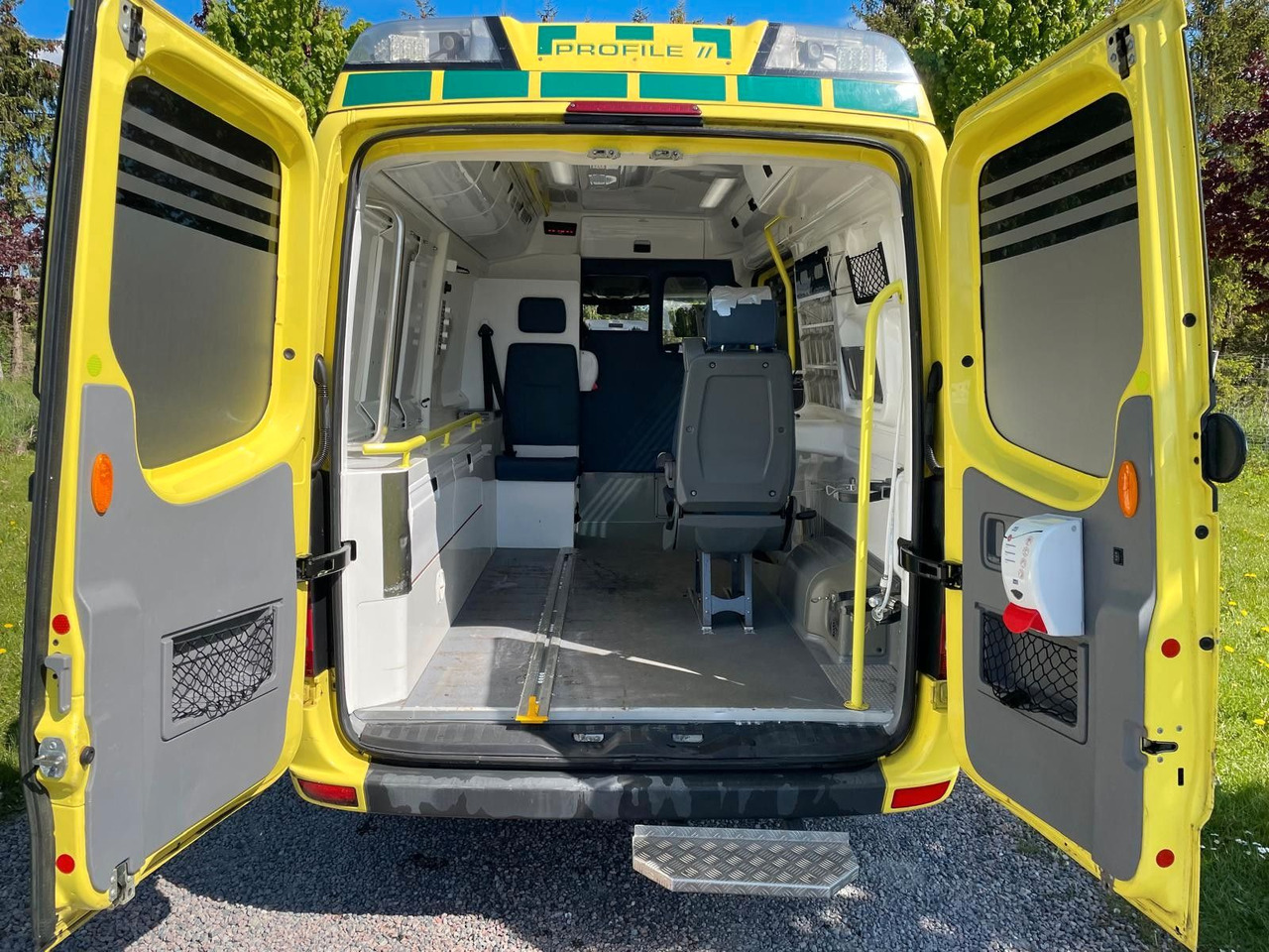 리스  Mercedes-Benz Sprinter II Kasten 316 CDI Aut Ambulance* Mercedes-Benz Sprinter II Kasten 316 CDI Aut Ambulance* : 사진 25