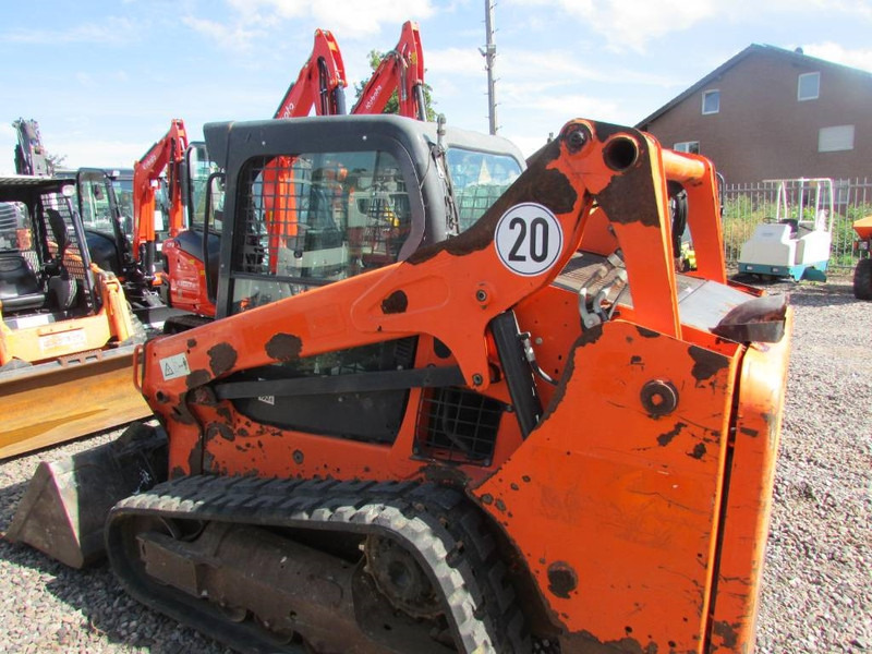 Bobcat T 590 High Flow Kompaktlader 24.000 EUR - 스키드 스티어 로더 : 사진 5 Bobcat T 590 High Flow Kompaktlader 24.000 EUR - 스키드 스티어 로더 : 사진 5