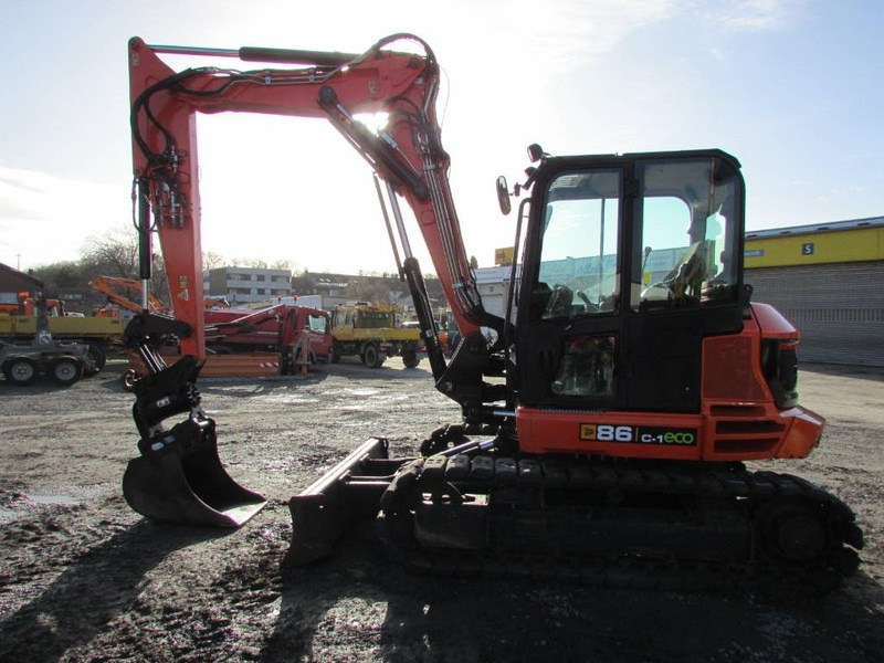JCB 86 C-1 Minibagger 43.500 EUR - 미니 굴삭기 : 사진 5 JCB 86 C-1 Minibagger 43.500 EUR - 미니 굴삭기 : 사진 5