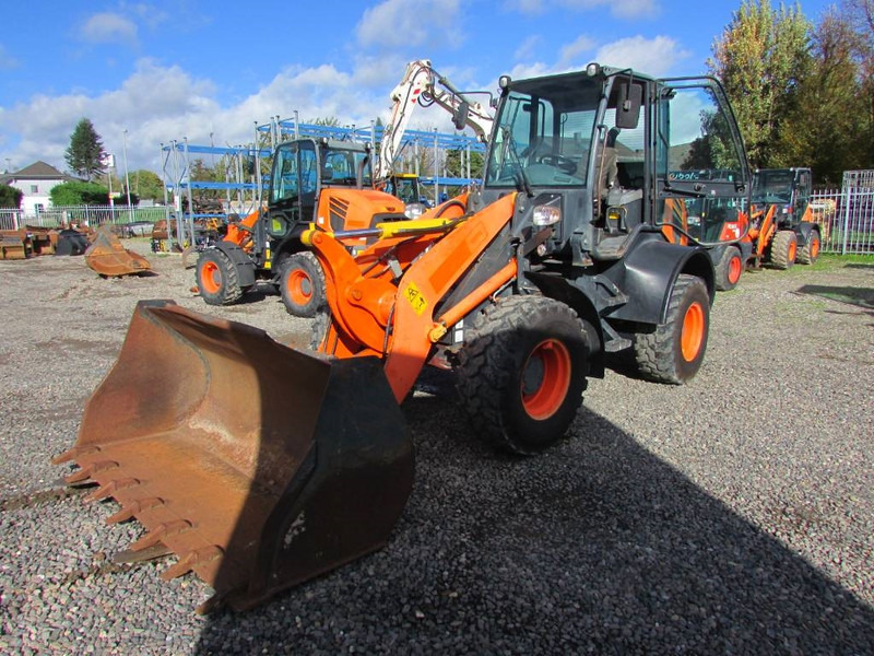 Komatsu WA 100 M-7 Radlader 28.000 EUR - 휠 로더 : 사진 2 Komatsu WA 100 M-7 Radlader 28.000 EUR - 휠 로더 : 사진 2