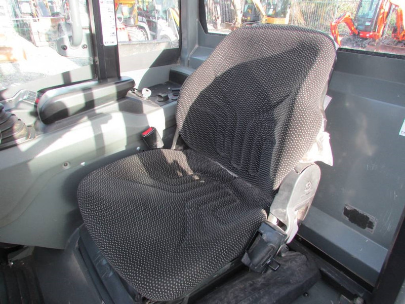 Kramer 5035 Radlader 25.500 EUR - 휠 로더 : 사진 5 Kramer 5035 Radlader 25.500 EUR - 휠 로더 : 사진 5