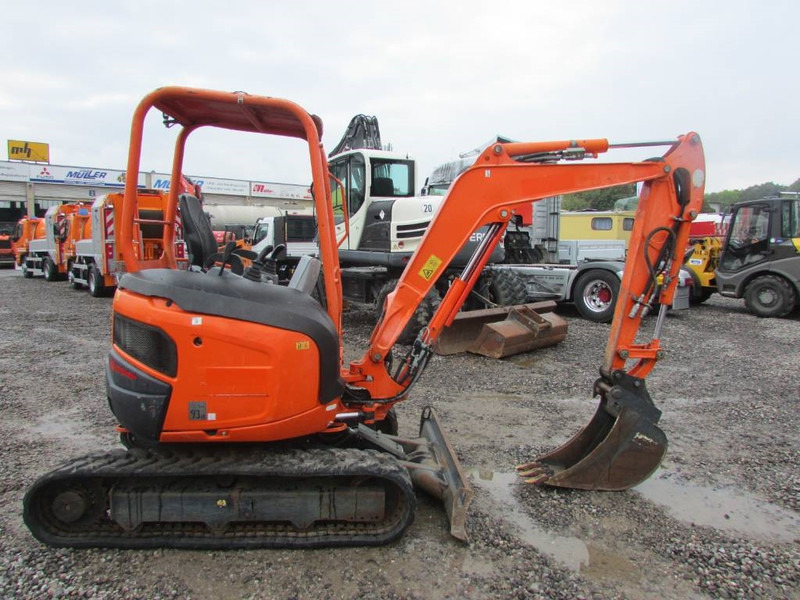 Kubota U 27-4 Canopy Minibagger 18.000 EUR - 미니 굴삭기 : 사진 4 Kubota U 27-4 Canopy Minibagger 18.000 EUR - 미니 굴삭기 : 사진 4