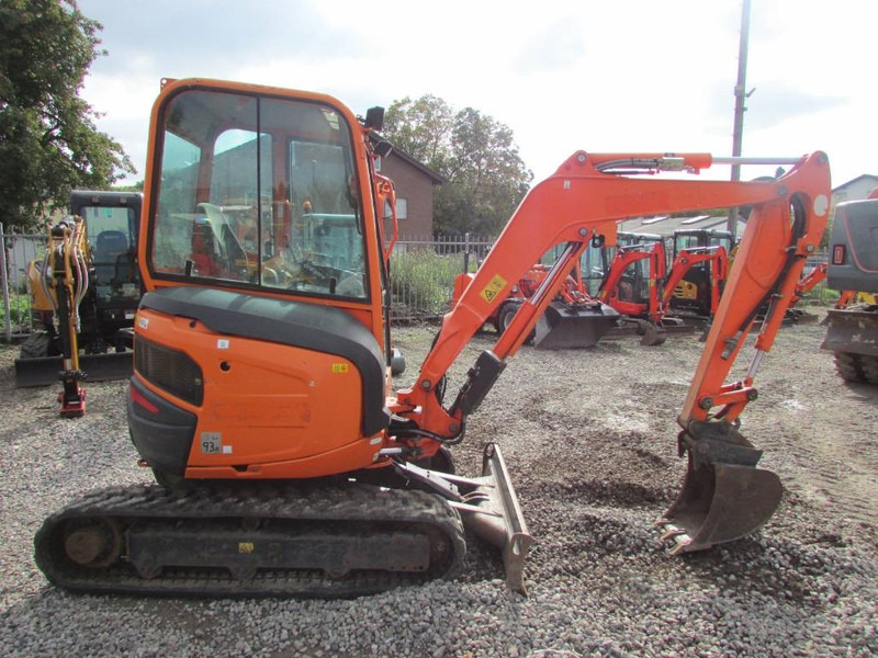 Kubota U 27-4 Minibagger 21.000 EUR - 미니 굴삭기 : 사진 2 Kubota U 27-4 Minibagger 21.000 EUR - 미니 굴삭기 : 사진 2