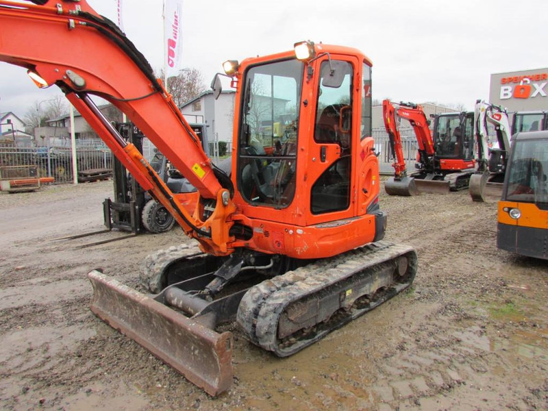 Kubota U 55-4 HI Minibagger 26.500 EUR - 미니 굴삭기 : 사진 2 Kubota U 55-4 HI Minibagger 26.500 EUR - 미니 굴삭기 : 사진 2