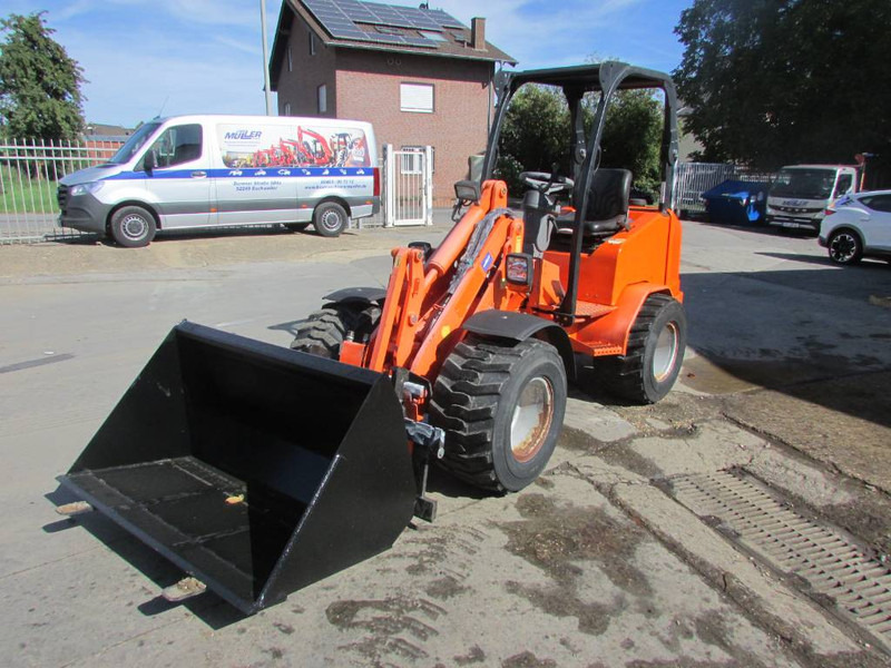 Schäffer 2436 Radlader 22.500 EUR - 휠 로더 : 사진 1 Schäffer 2436 Radlader 22.500 EUR - 휠 로더 : 사진 1