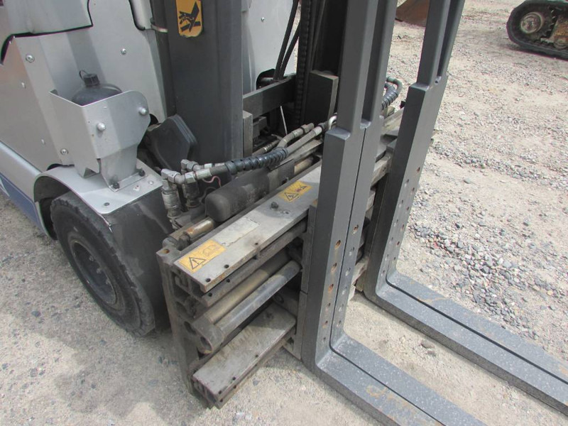 Still RX 70-30 H Hybrid / Diesel Stapler 9.500 EUR - 디젤 지게차 : 사진 3 Still RX 70-30 H Hybrid / Diesel Stapler 9.500 EUR - 디젤 지게차 : 사진 3