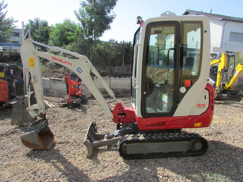 Takeuchi TB 216 V0 Minibagger 23.500 EUR - 미니 굴삭기 : 사진 1 Takeuchi TB 216 V0 Minibagger 23.500 EUR - 미니 굴삭기 : 사진 1