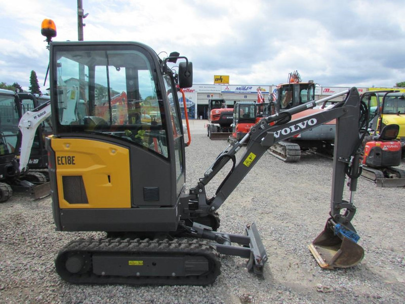 Volvo EC 18 E Minibagger 24.500 EUR - 미니 굴삭기 : 사진 4 Volvo EC 18 E Minibagger 24.500 EUR - 미니 굴삭기 : 사진 4