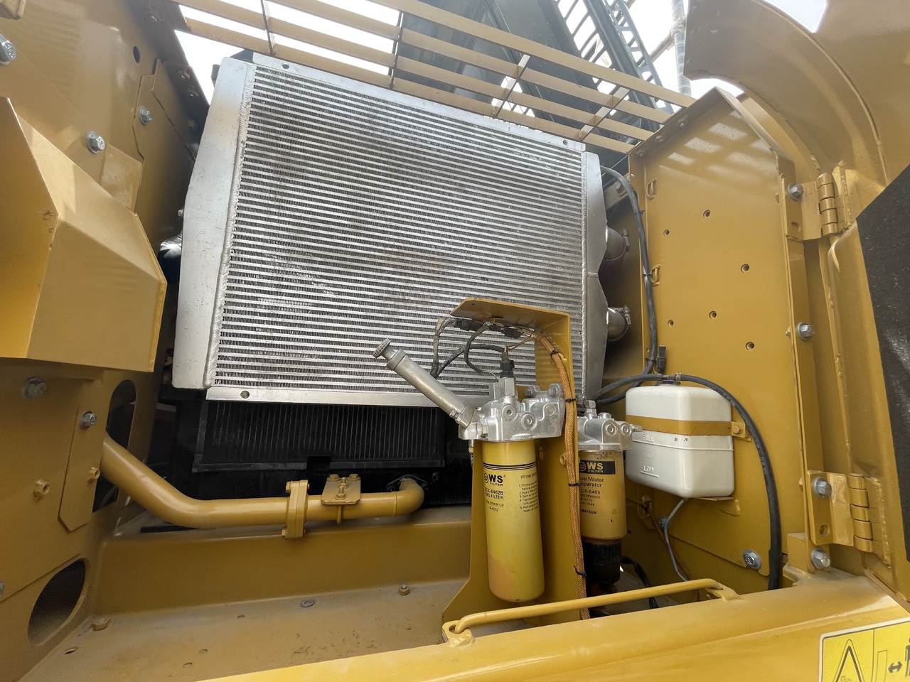 CATERPILLAR 329D2 - 크롤러 굴삭기 : 사진 4 CATERPILLAR 329D2 - 크롤러 굴삭기 : 사진 4