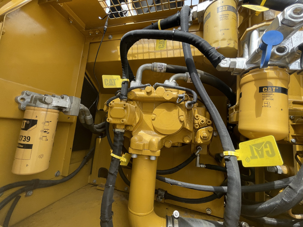 CATERPILLAR 329D2 - 크롤러 굴삭기 : 사진 5 CATERPILLAR 329D2 - 크롤러 굴삭기 : 사진 5