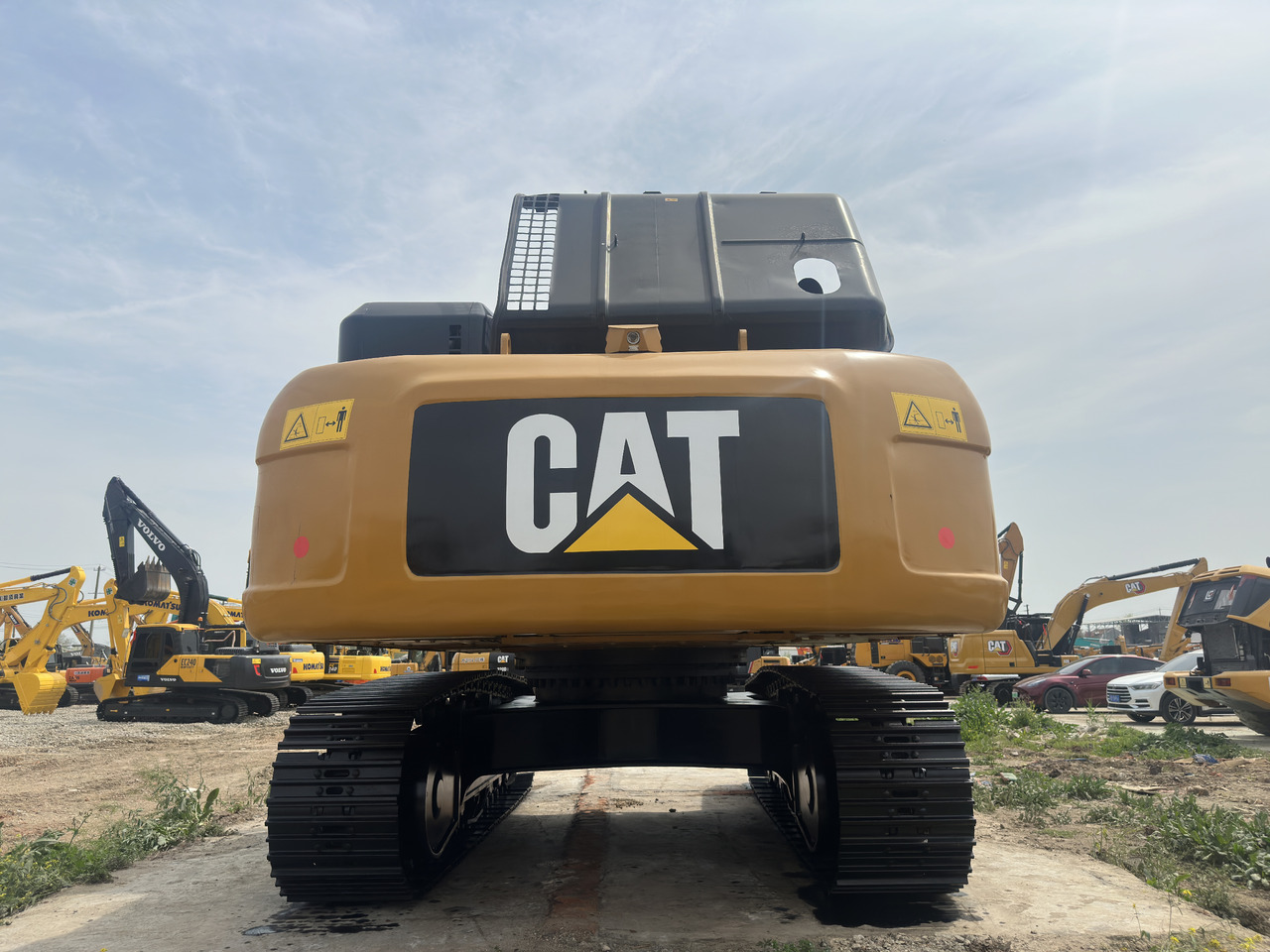 CATERPILLAR 330D2 - 크롤러 굴삭기 : 사진 3 CATERPILLAR 330D2 - 크롤러 굴삭기 : 사진 3