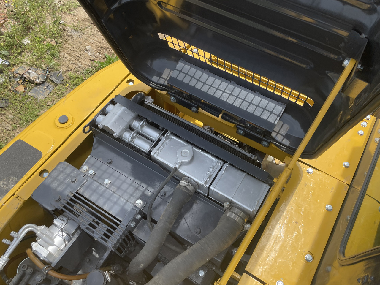 KOMATSU PC 130-7 - 미니 굴삭기 : 사진 5 KOMATSU PC 130-7 - 미니 굴삭기 : 사진 5