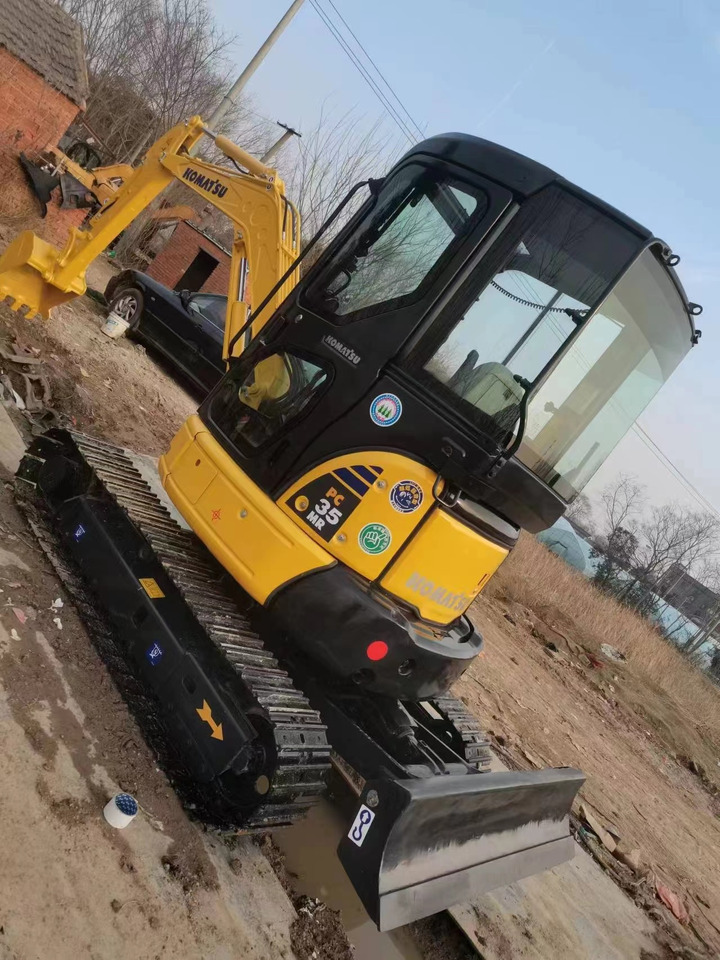 KOMATSU PC 35 MR - 미니 굴삭기 : 사진 5 KOMATSU PC 35 MR - 미니 굴삭기 : 사진 5