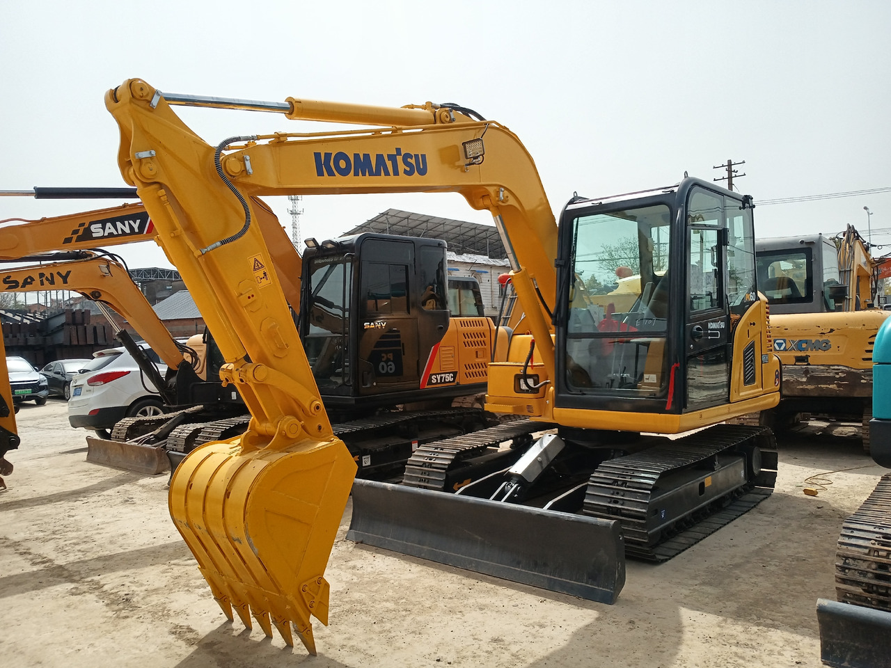 KOMATSU PC60-8 - 크롤러 굴삭기 : 사진 2 KOMATSU PC60-8 - 크롤러 굴삭기 : 사진 2