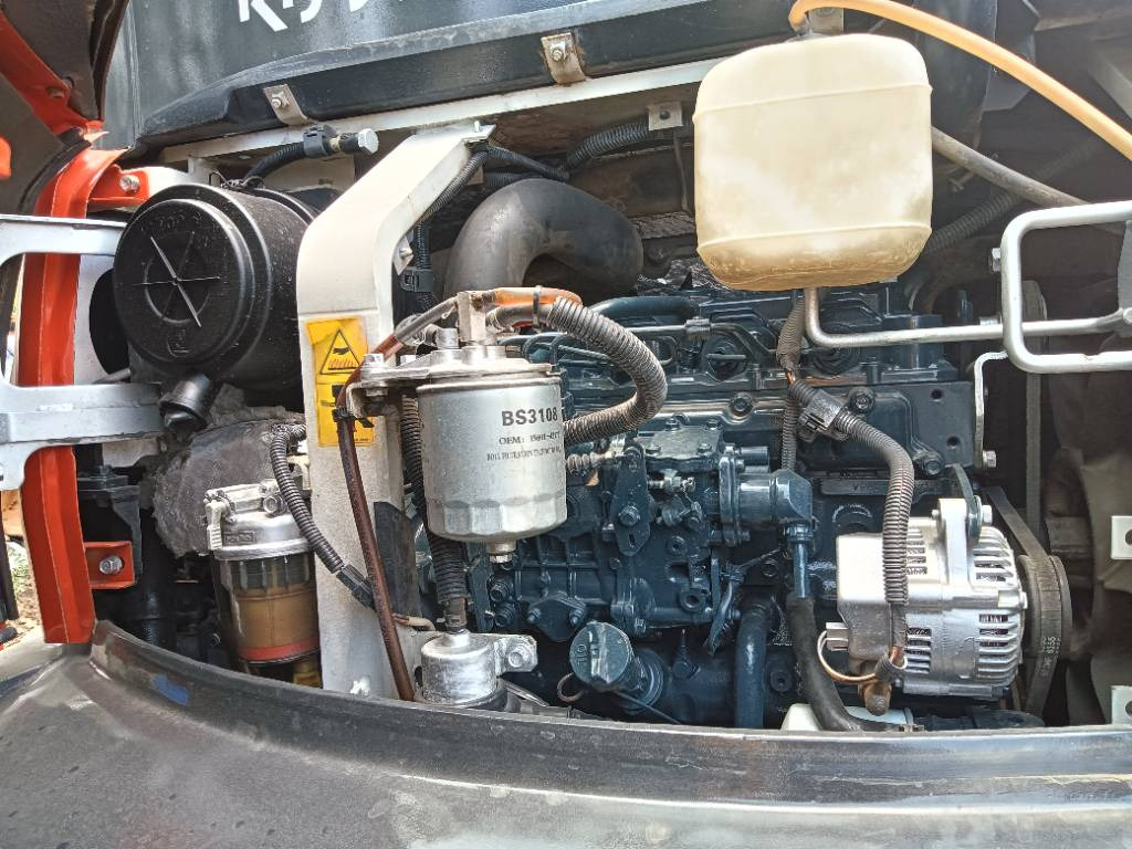 KUBOTA KX 165 - 크롤러 굴삭기 : 사진 4 KUBOTA KX 165 - 크롤러 굴삭기 : 사진 4