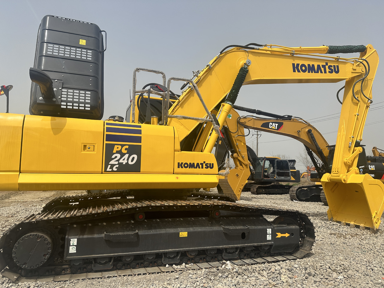 Komatsu PC 240 LC-8 - 크롤러 굴삭기 : 사진 2 Komatsu PC 240 LC-8 - 크롤러 굴삭기 : 사진 2