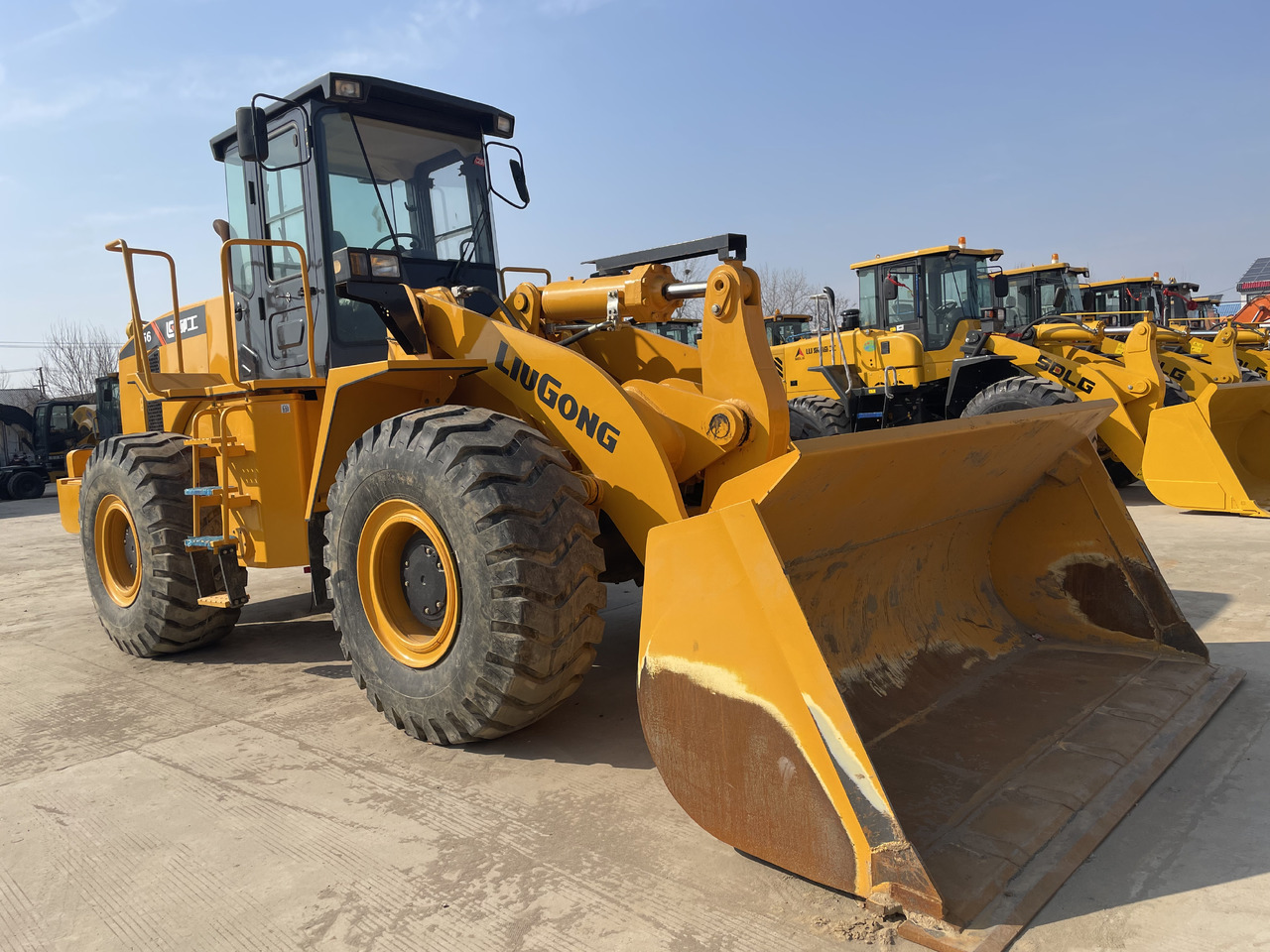 Liugong CLG 856 - 휠 로더 : 사진 1 Liugong CLG 856 - 휠 로더 : 사진 1