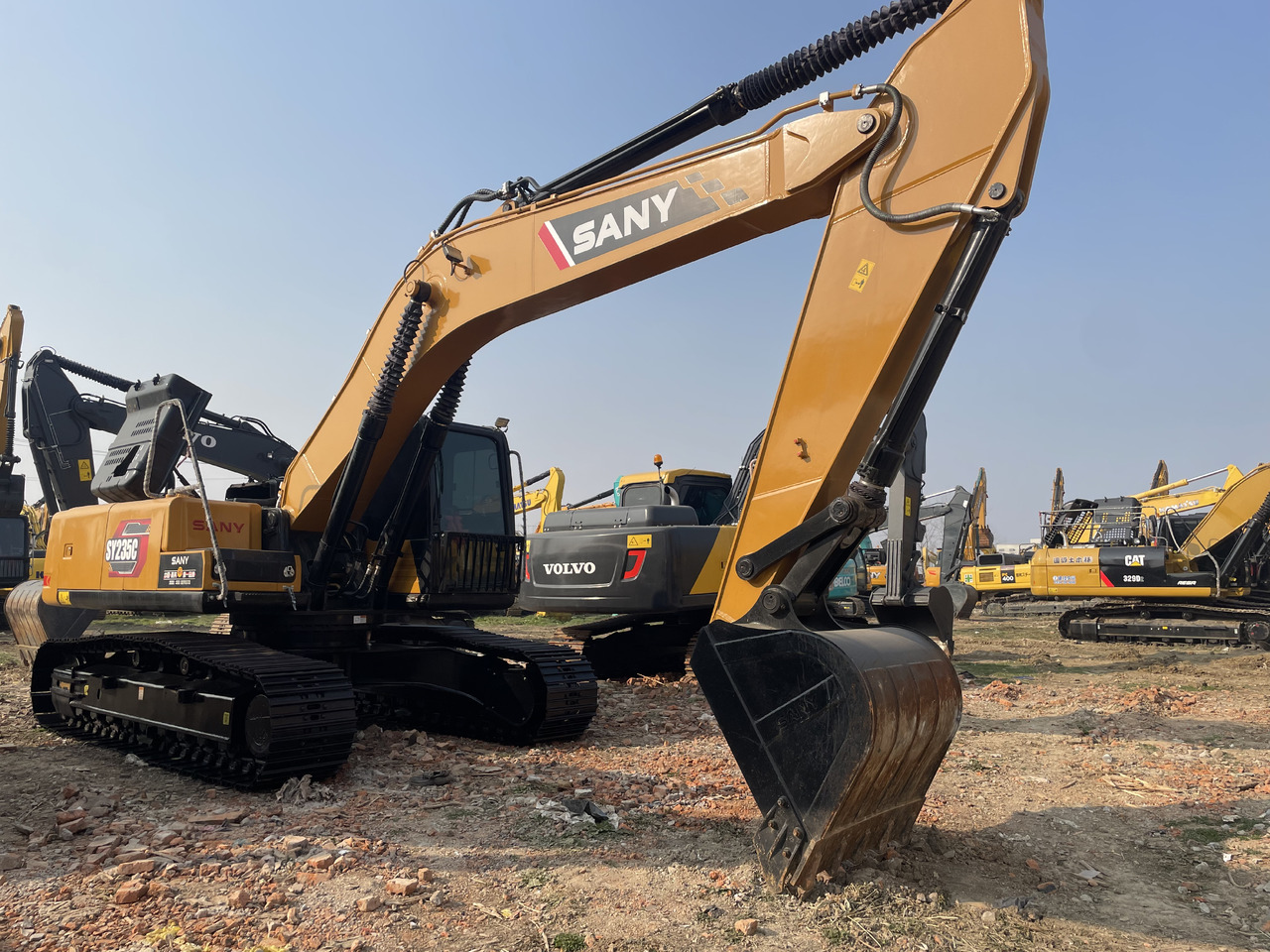 SANY SY235C - 크롤러 굴삭기 : 사진 4 SANY SY235C - 크롤러 굴삭기 : 사진 4