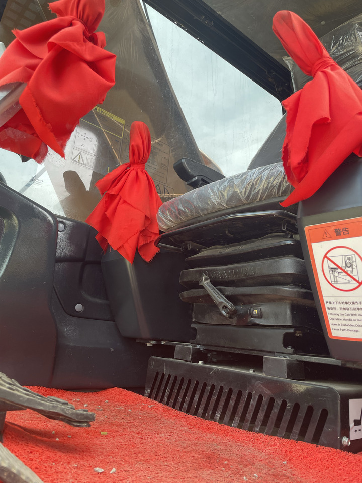 SANY SY365H - 크롤러 굴삭기 : 사진 5 SANY SY365H - 크롤러 굴삭기 : 사진 5