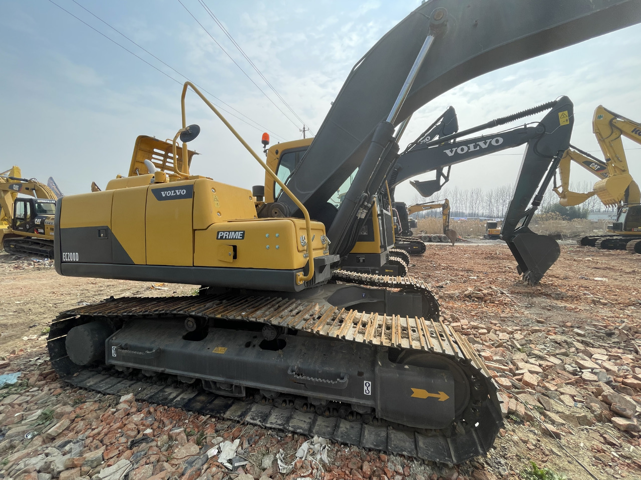 VOLVO EC200D - 크롤러 굴삭기 : 사진 2 VOLVO EC200D - 크롤러 굴삭기 : 사진 2