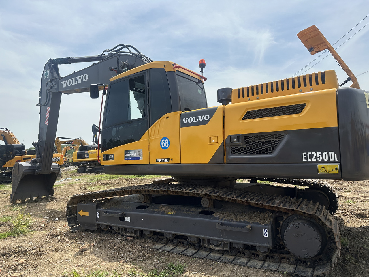 VOLVO EC250D - 크롤러 굴삭기 : 사진 1 VOLVO EC250D - 크롤러 굴삭기 : 사진 1
