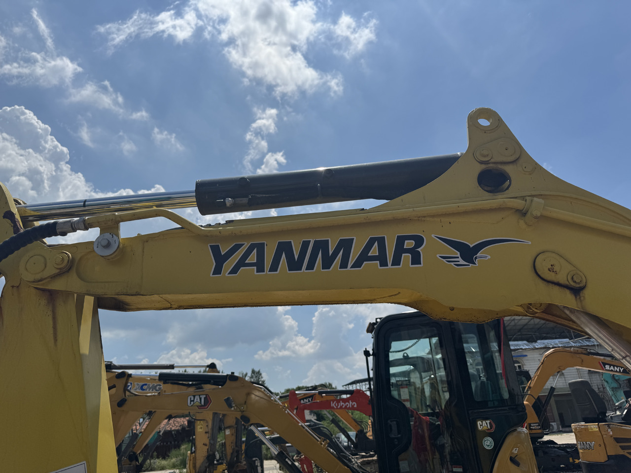 YANMAR VIO35-6 - 미니 굴삭기 : 사진 3 YANMAR VIO35-6 - 미니 굴삭기 : 사진 3