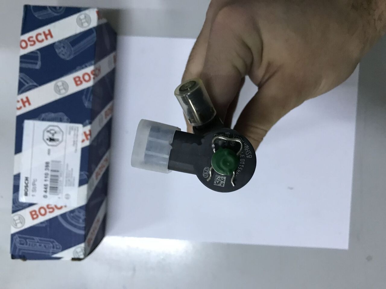 Bosch 2018 5600709499 Renault - 인젝터 트럭 용 : 사진 1 Bosch 2018 5600709499 Renault - 인젝터 트럭 용 : 사진 1