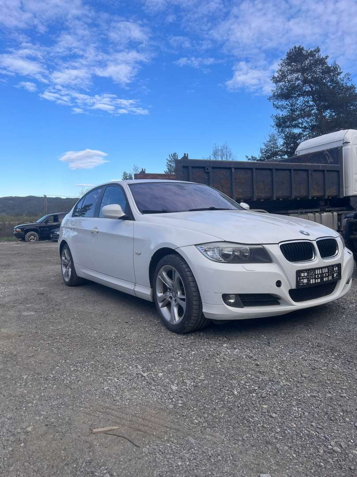 2009 BMW 316i Facelift (se mangellapp) - rep.-objekt - 세단 : 사진 5 2009 BMW 316i Facelift (se mangellapp) - rep.-objekt - 세단 : 사진 5