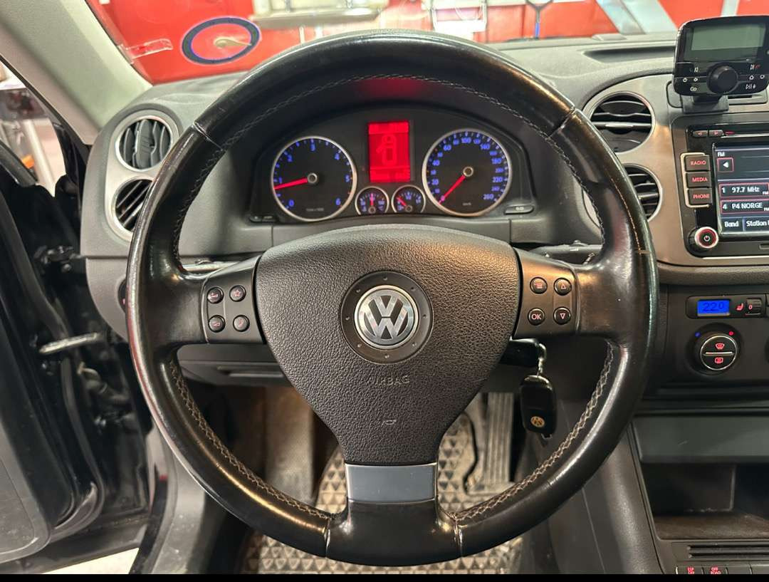 2009 Volkswagen Tiguan 4MOTION - SUV : 사진 2 2009 Volkswagen Tiguan 4MOTION - SUV : 사진 2