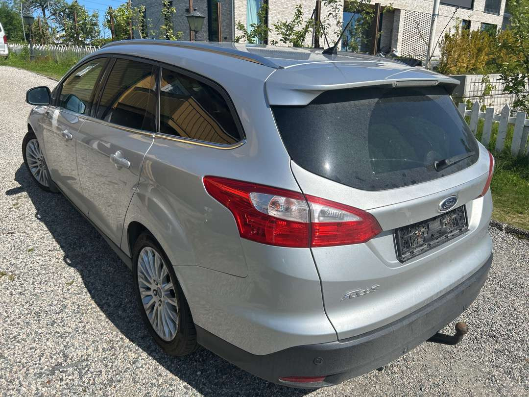2013 PersonbilFORD FOCUS Automat diesel. - 스테이션 왜건 : 사진 4 2013 PersonbilFORD FOCUS Automat diesel. - 스테이션 왜건 : 사진 4