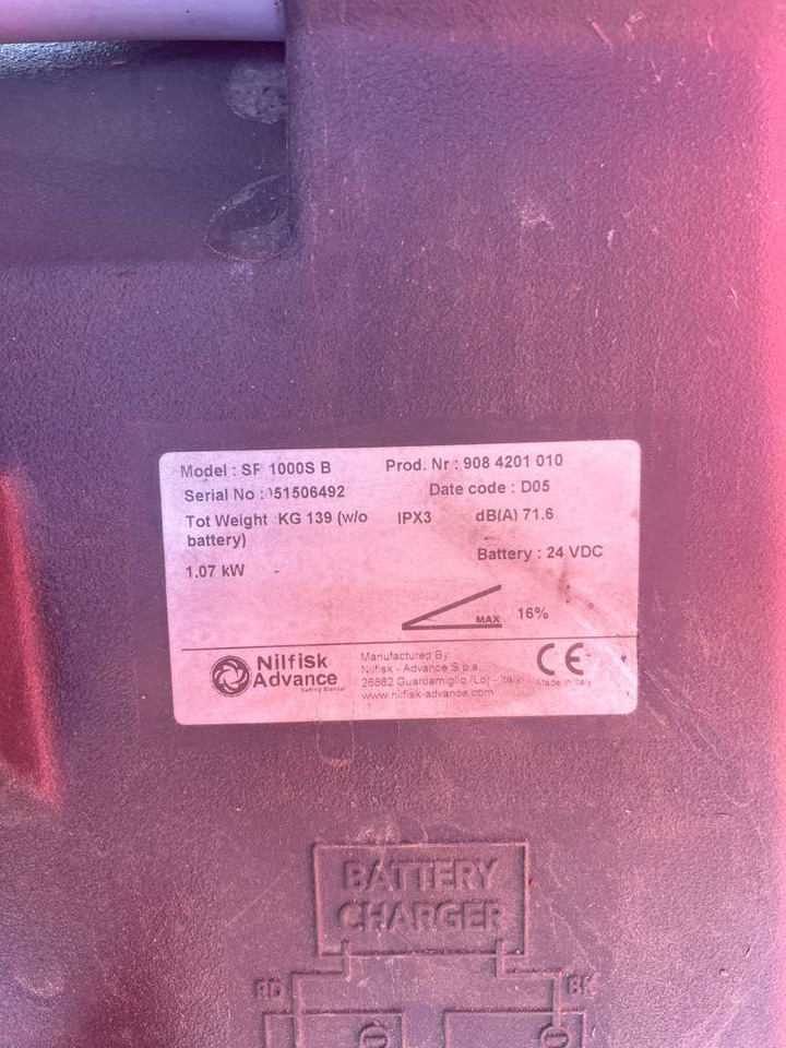 Nilfisk SR 1000 S feie/vaskemaskin RIDEON - 부착물 : 사진 5 Nilfisk SR 1000 S feie/vaskemaskin RIDEON - 부착물 : 사진 5