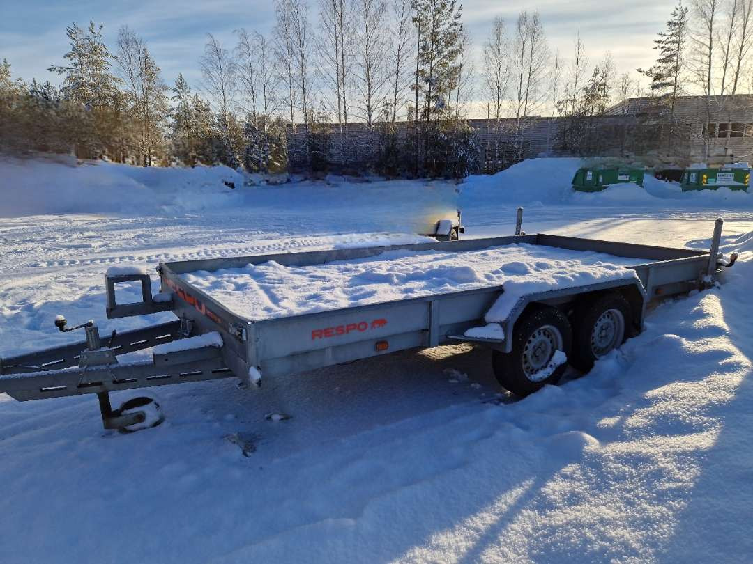 드롭사이드/ 플랫베드 트레일러 Respo Maskinhenger 2700A452T205 (2019) – Solid og klar til bruk! : 사진 1