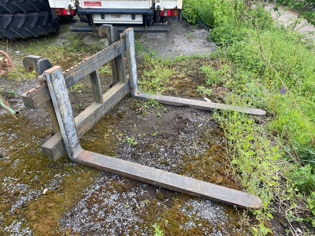 Thorens 5T Pallegaffel - 부착물 : 사진 1 Thorens 5T Pallegaffel - 부착물 : 사진 1