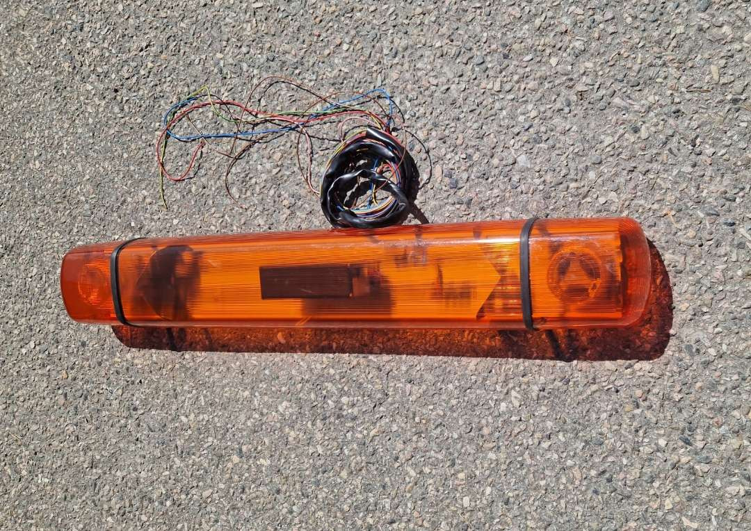 Varsellysbjelke – Puente Serie 3000 (12V / 24V - 오토바이 트레일러 : 사진 3 Varsellysbjelke – Puente Serie 3000 (12V / 24V - 오토바이 트레일러 : 사진 3