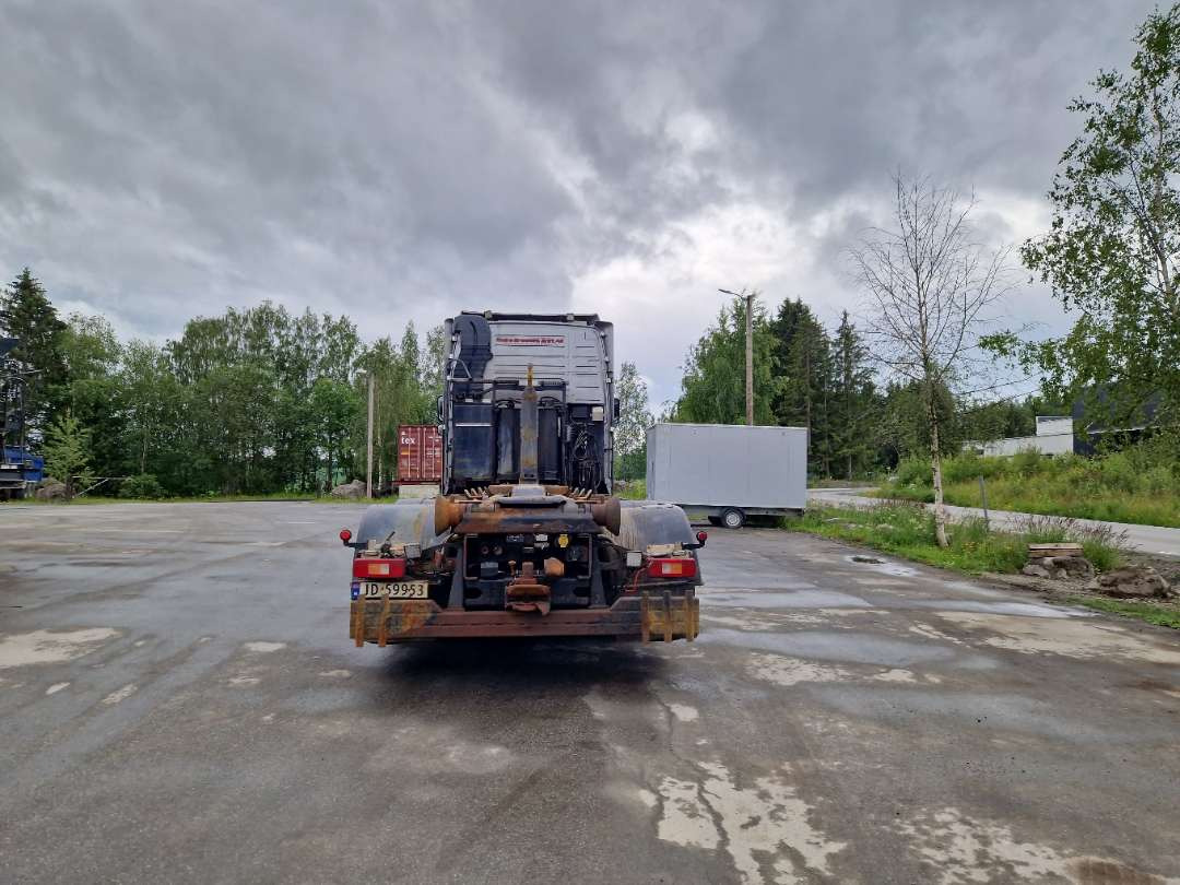 Volvo FH6X2-Krokbil med hydraulisk brøyteutstyr - 후크 리프트 트럭 : 사진 4 Volvo FH6X2-Krokbil med hydraulisk brøyteutstyr - 후크 리프트 트럭 : 사진 4