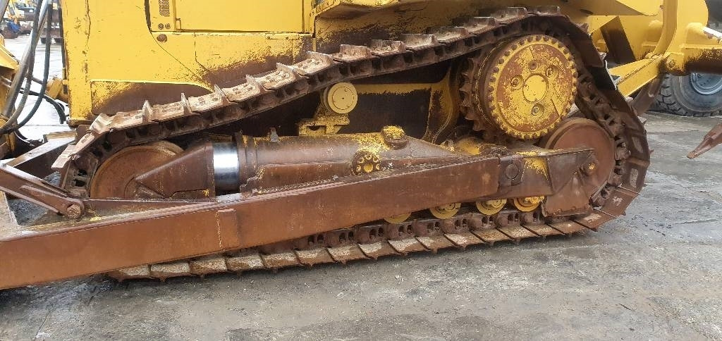 CAT D 6 T XL - 불도저 : 사진 3 CAT D 6 T XL - 불도저 : 사진 3