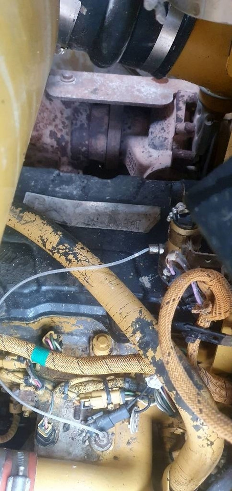불도저 CAT D 6 T XL : 사진 13