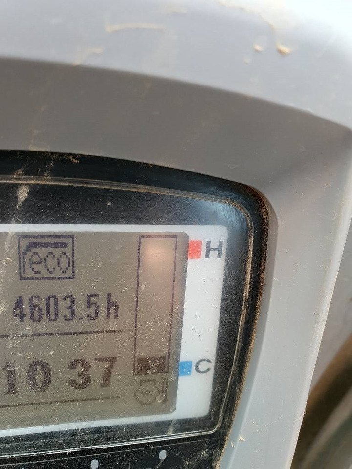 미니 굴삭기 Kubota KX 080-4 : 사진 8