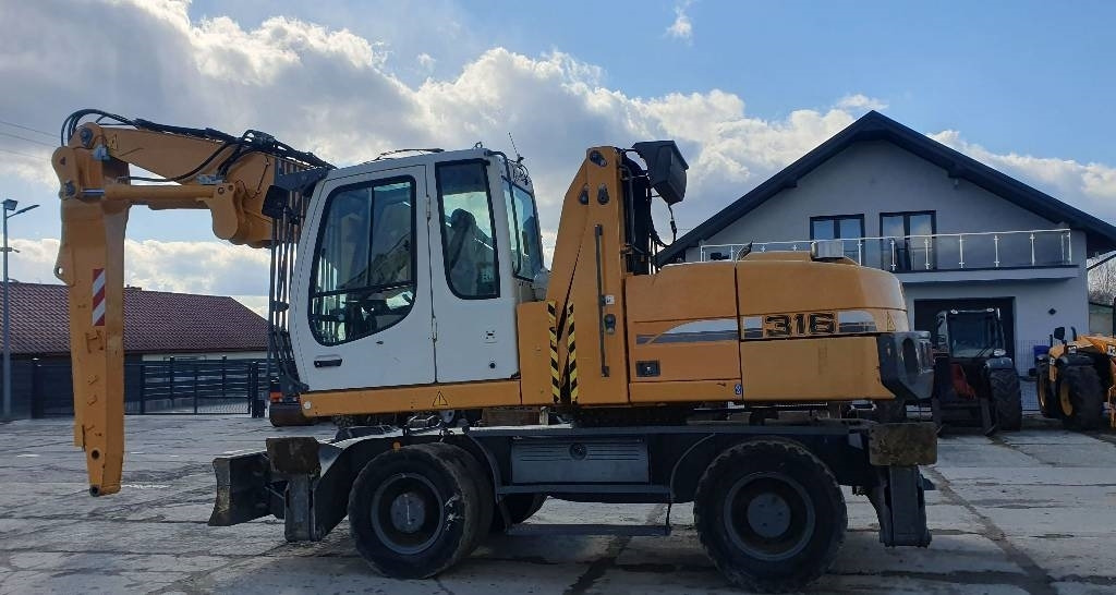 Liebherr A 316 Litronic - 폐기물/ 산업 처리기 : 사진 3 Liebherr A 316 Litronic - 폐기물/ 산업 처리기 : 사진 3