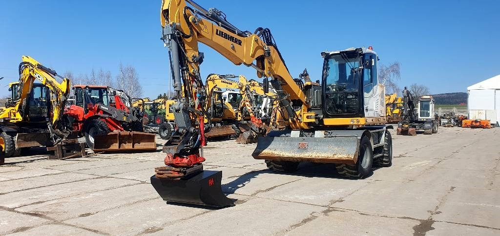 Liebherr A 912 compact - 휠 굴삭기 : 사진 1 Liebherr A 912 compact - 휠 굴삭기 : 사진 1