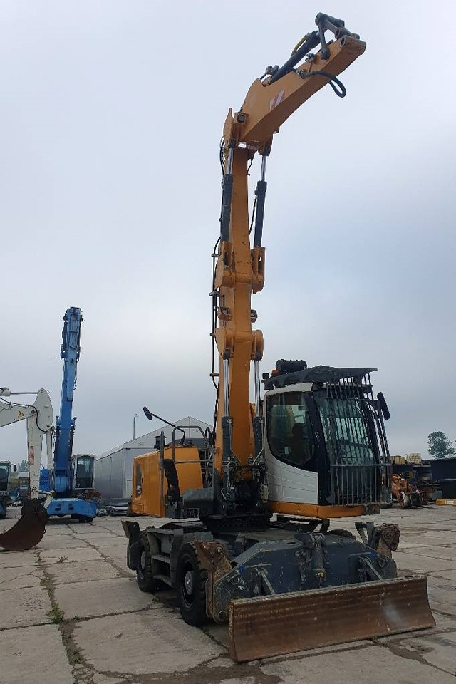 Liebherr LH 22 M - 폐기물/ 산업 처리기 : 사진 5 Liebherr LH 22 M - 폐기물/ 산업 처리기 : 사진 5
