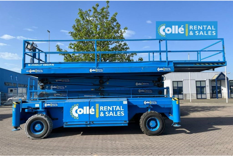 Holland lift M 250 DL 27 | 2003 - 시저 리프트 : 사진 2 Holland lift M 250 DL 27 | 2003 - 시저 리프트 : 사진 2