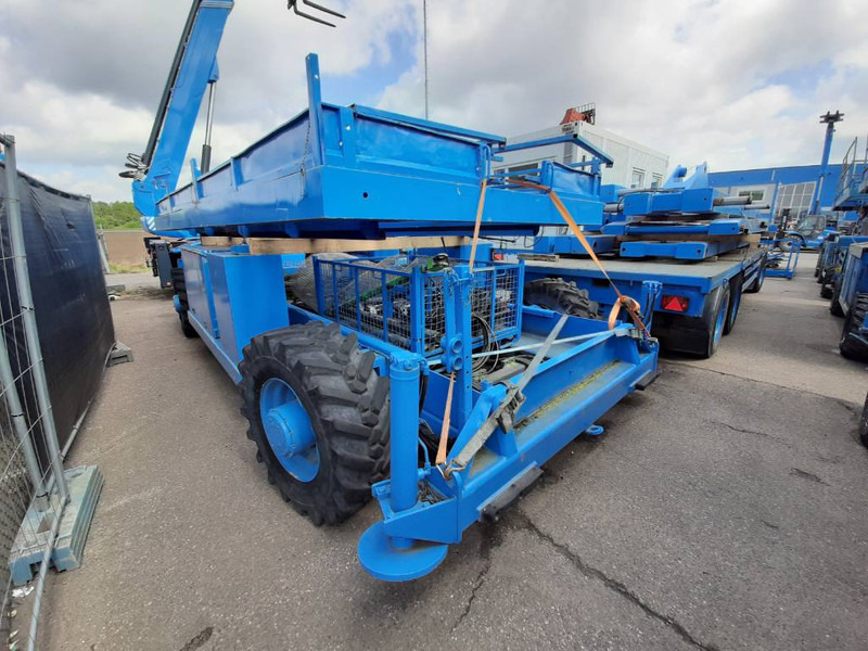 Holland lift Megastar G300 DISASSEMBLED - 시저 리프트 : 사진 4 Holland lift Megastar G300 DISASSEMBLED - 시저 리프트 : 사진 4